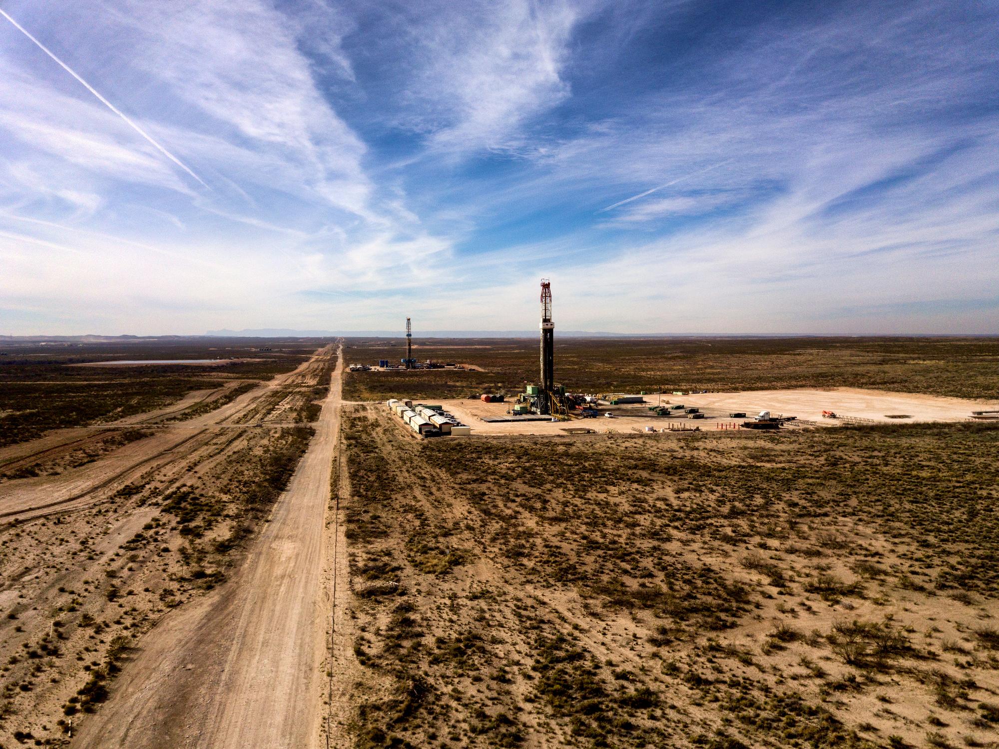 Onshore land rig and support equipment at a Texas well site